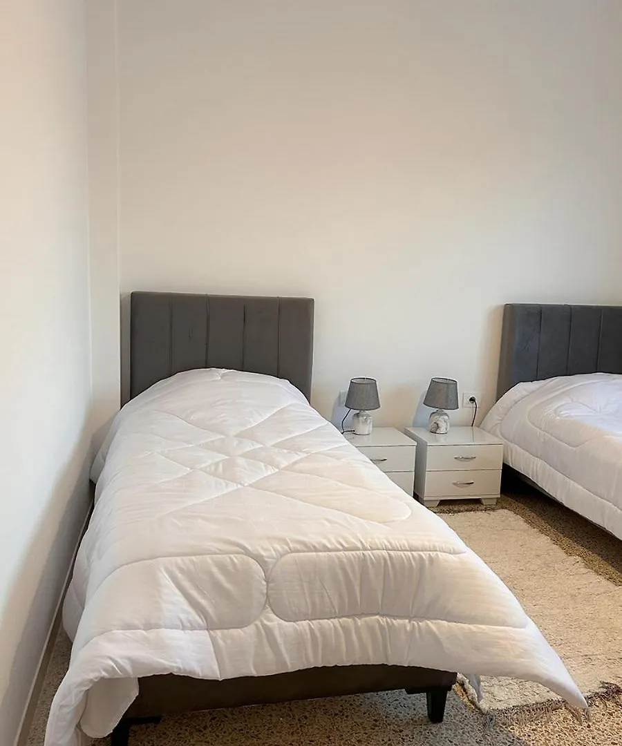 Dar Maherzia Elegant Appartement S2 Lumineux Au 1Er Etage Gammarth 0*,